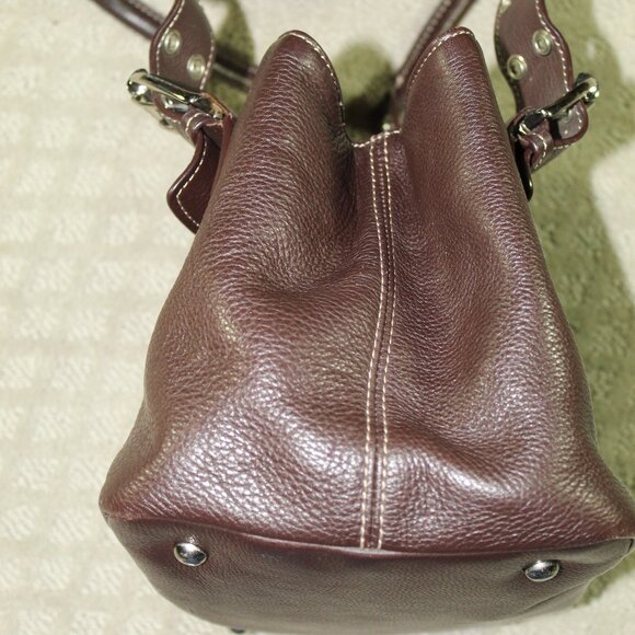 Tignanello Chocolate Brown Leather Purse Shoulder Bag Buckles Double Handles - Picture 4 of 7
